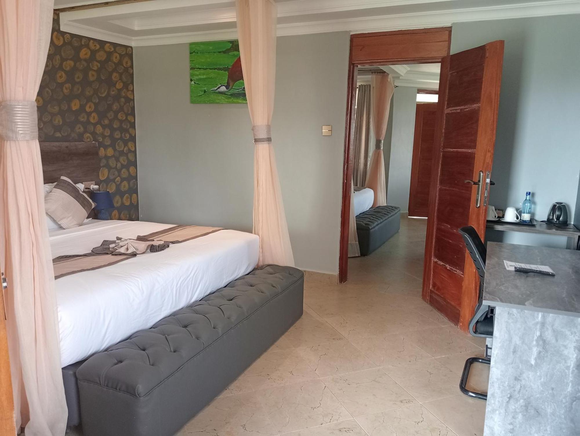 Jaqanaz Resort Naro Moru Bagian luar foto
